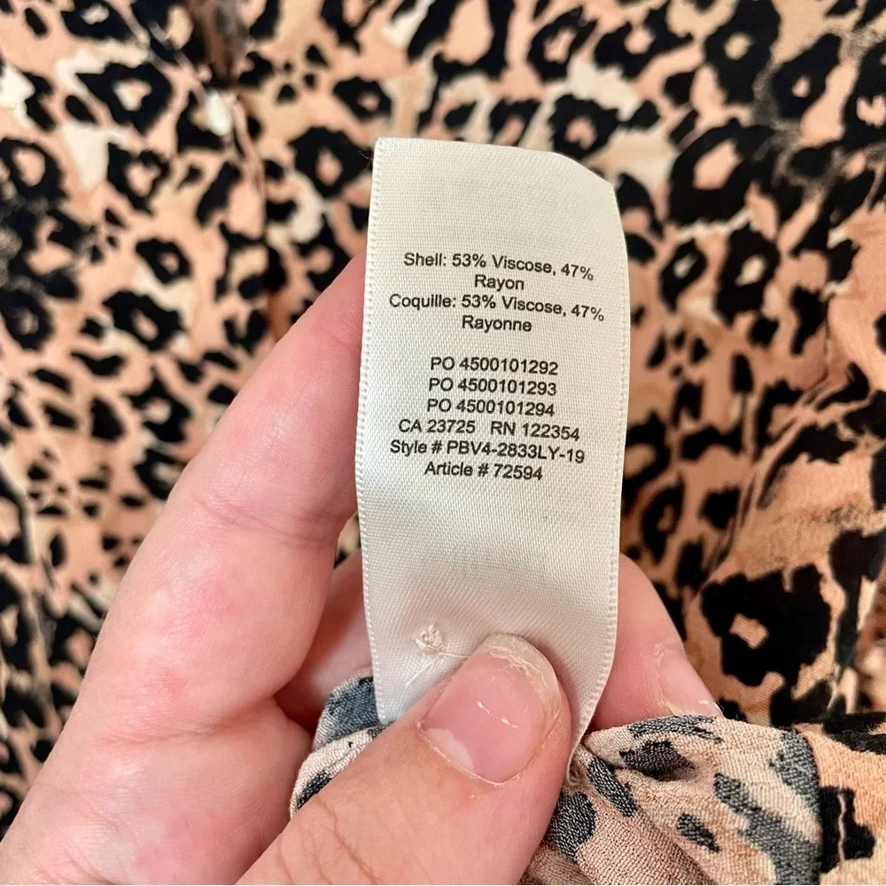 Aritzia Wilfred Emmeline Blouse Leopard Print Button Up - Picture 9 of 9